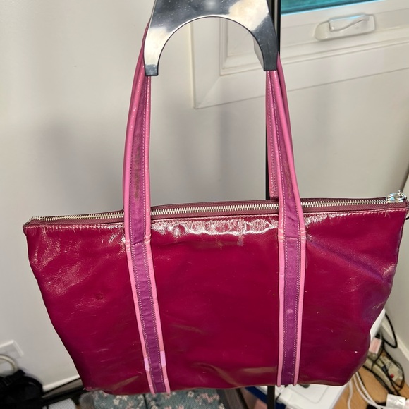 COACH • Daisy • Liquid Gloss Leather In Color Berry • Shoulder Tote Bag • RARE! - Picture 9 of 15